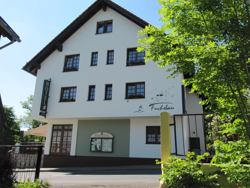 Rennsteighotel Gruener Baum ชมีเดอเฟลด์ อัม เร็นน์ชไตก์ ภายนอก รูปภาพ